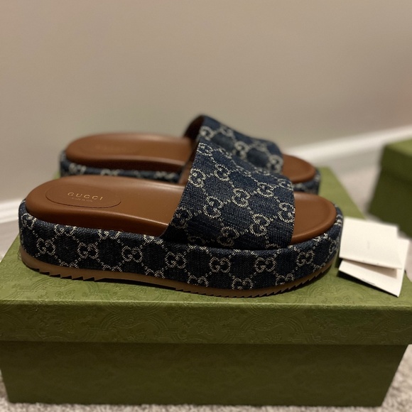 Gucci Shoes - Women’s Platform Slide Sandal